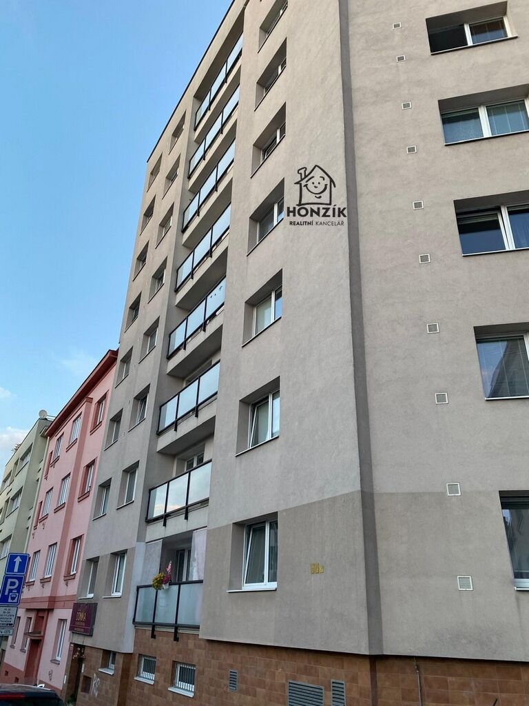Prodej bytu 1+kk 43 m2, Praha – náhled fotky 17