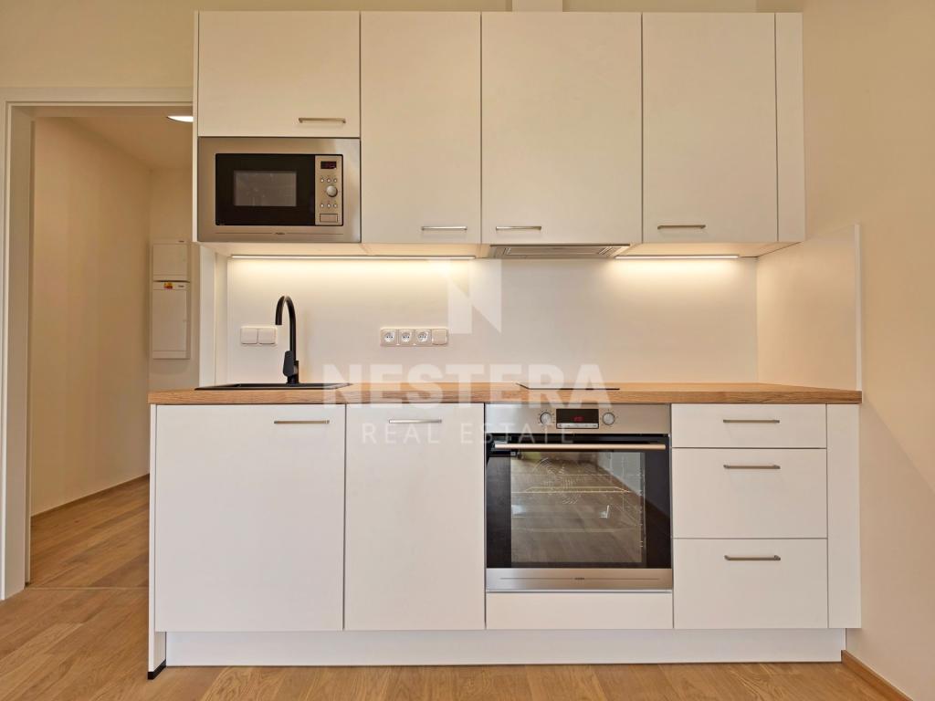 Pronájem bytu 1+kk 32 m² - Mehr
