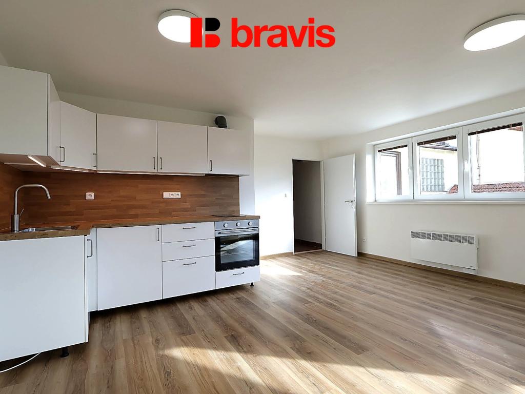 Pronájem bytu 1+kk 39 m2