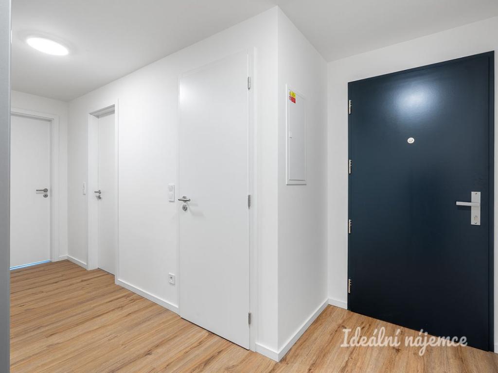 Pronájem bytu 3+kk 73 m2, Kladno – náhled fotky 13