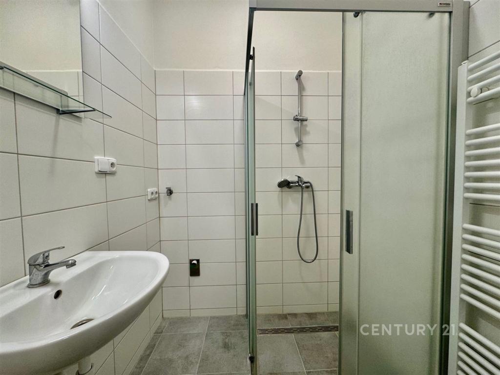 Pronájem bytu 1+1 40 m2