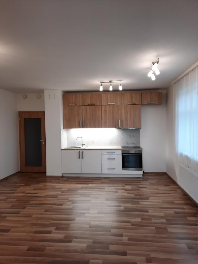Pronájem bytu 2+kk 76 m2