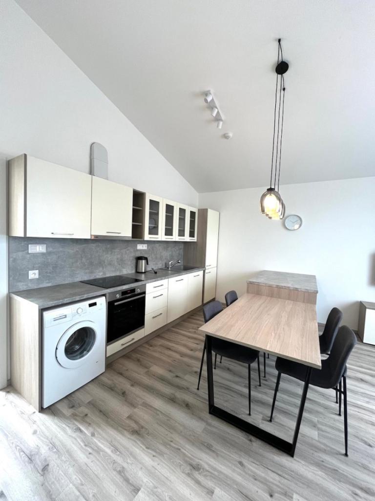 Pronájem bytu 2+kk 55 m2