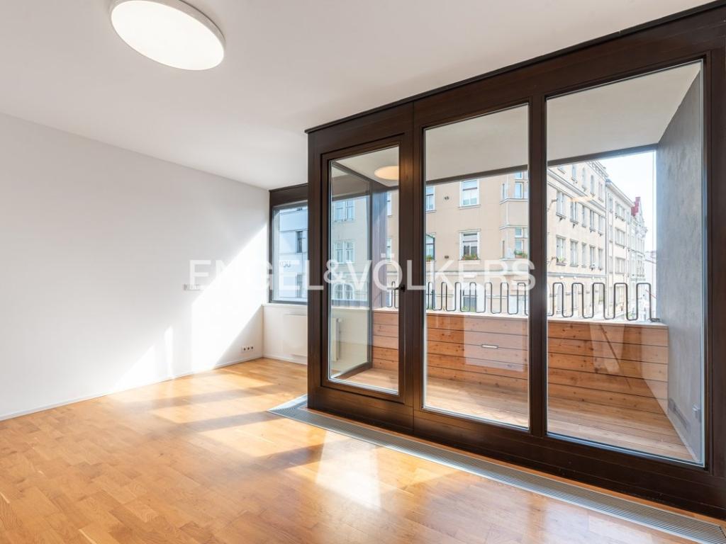 Pronájem bytu 1+kk 35 m2