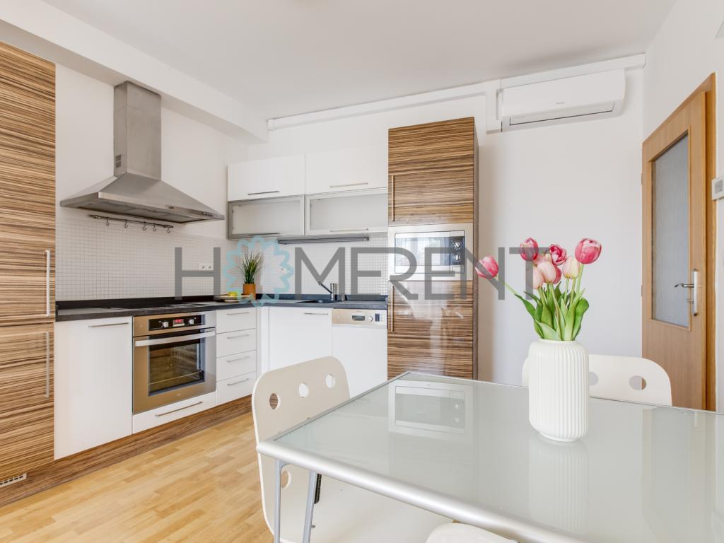 Pronájem bytu 2+kk 54 m2