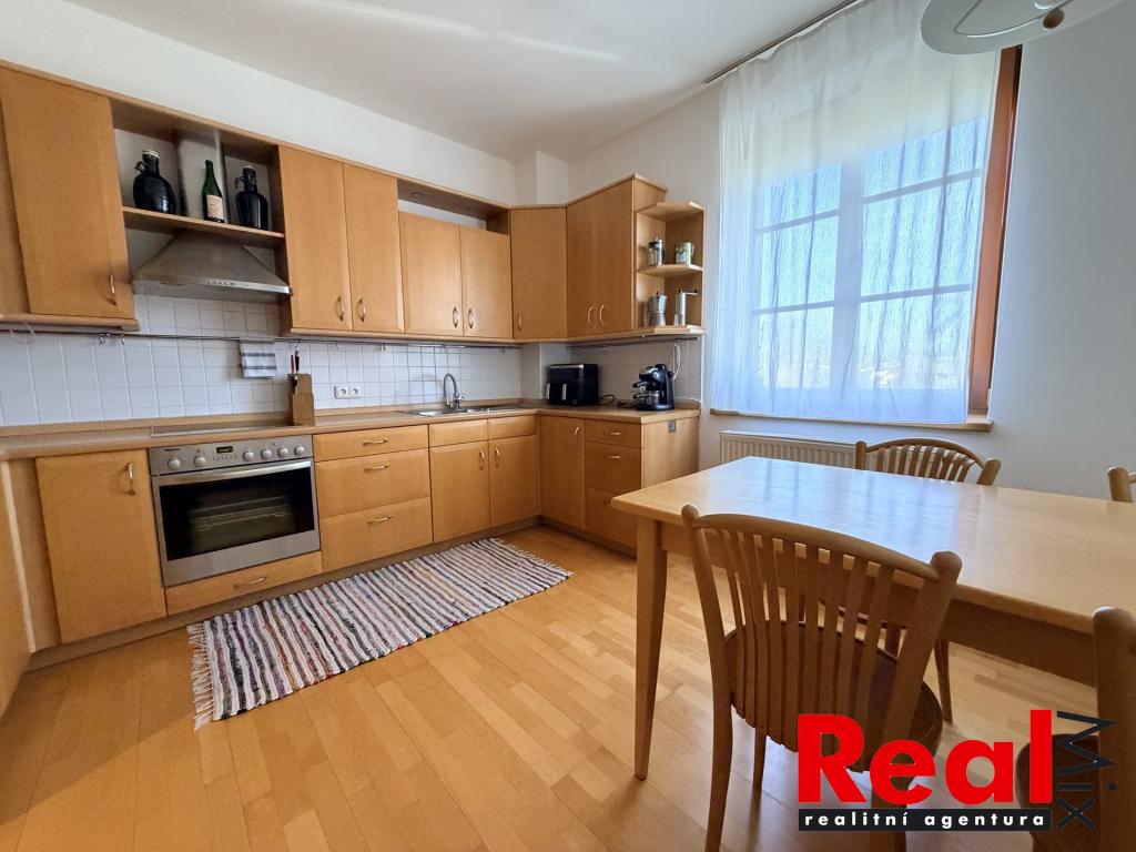 Pronájem bytu 1+1 55 m2