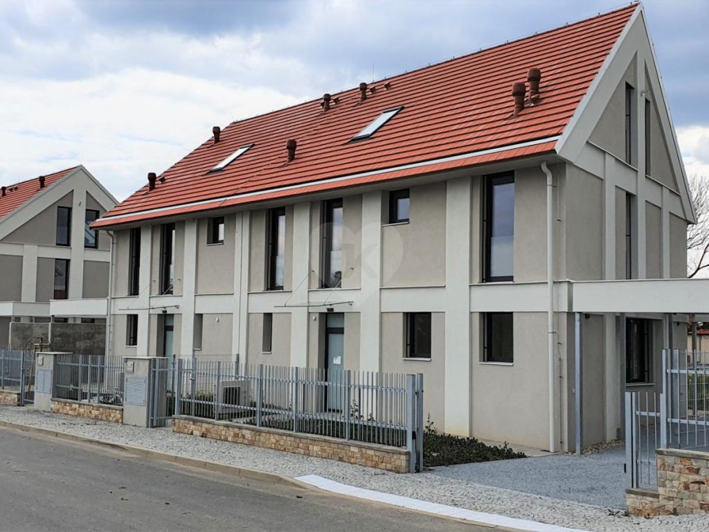 Pronájem bytu 2+kk 47 m2, Praha – náhled fotky 10
