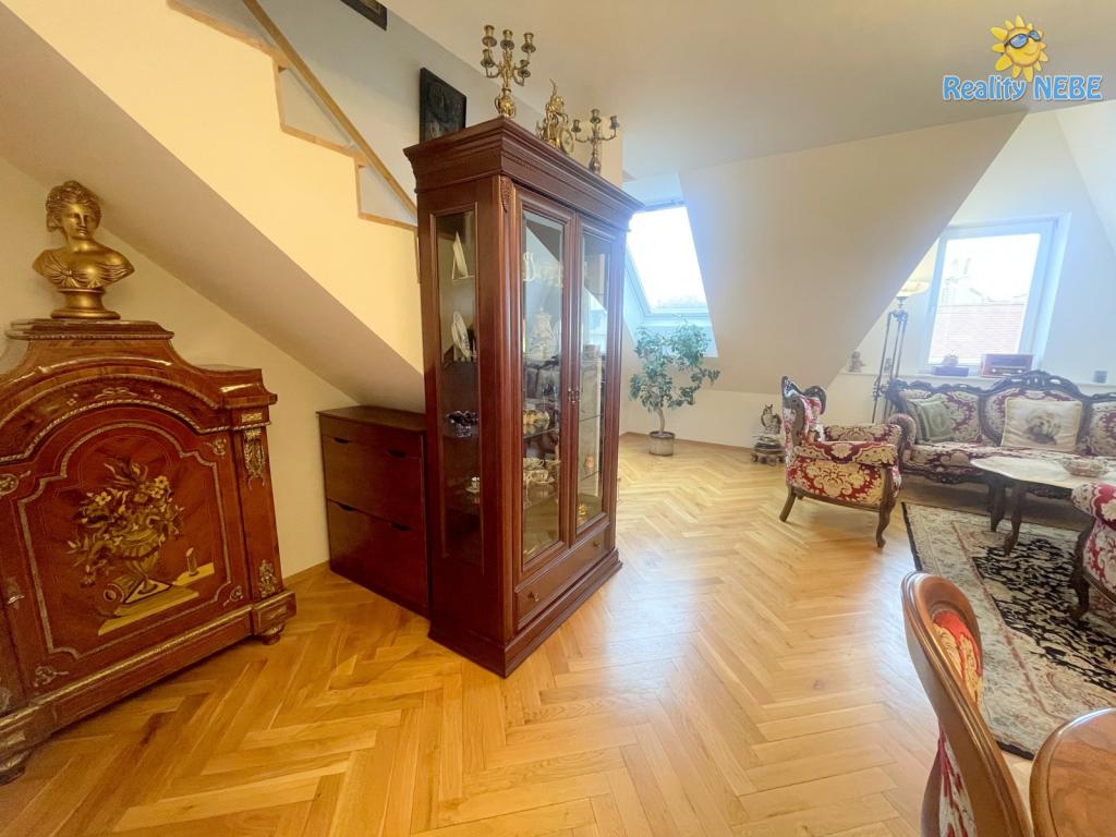 Listing 3
