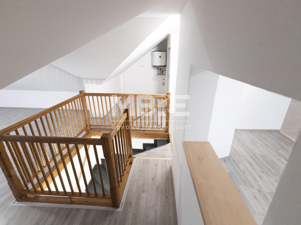 Pronájem bytu 2+1 79 m2