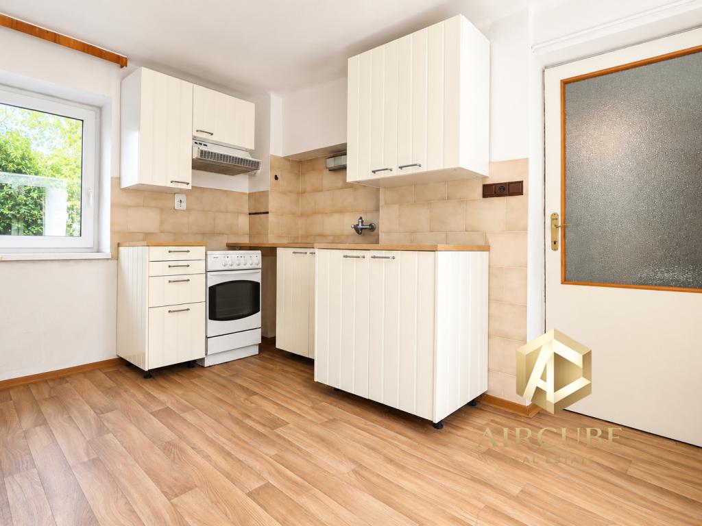 Pronájem domu 204 m2, Dolní Břežany – náhled fotky 10