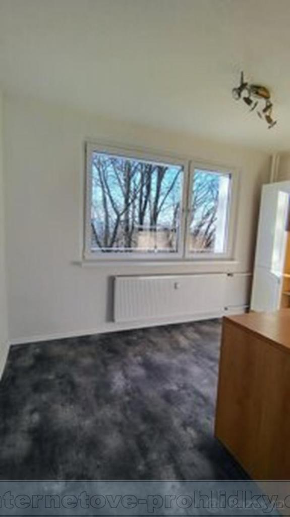 Pronájem bytu 3+kk 55 m2, Praha – náhled fotky 2