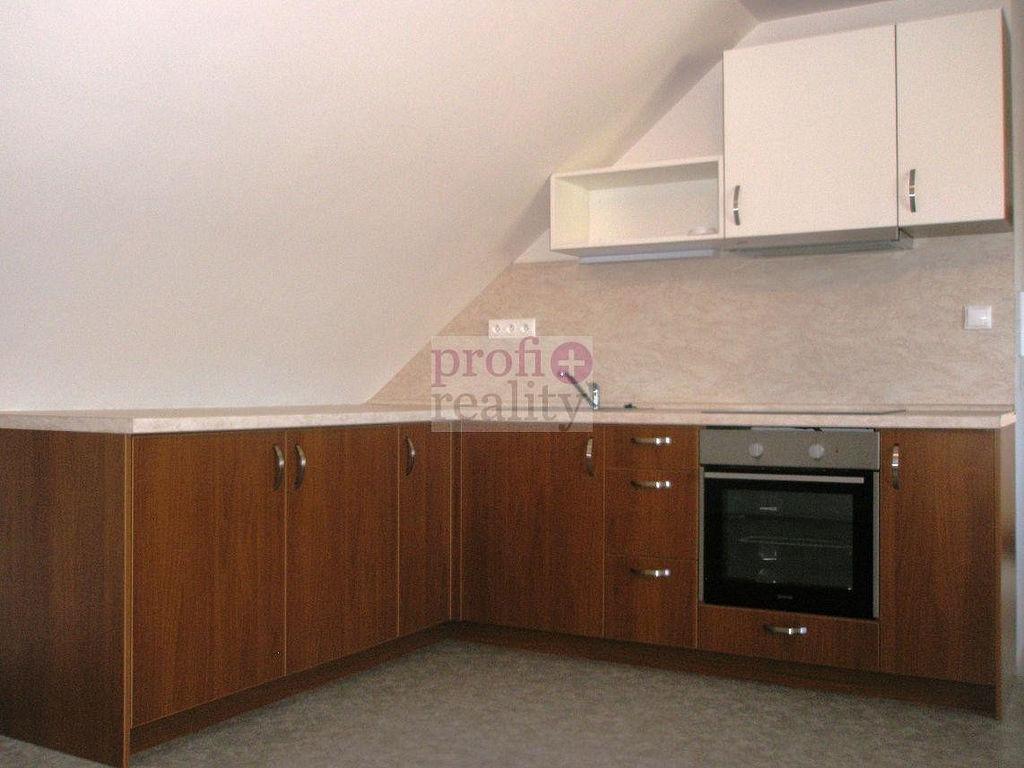 Pronajem bytu 2+kk 68 m2