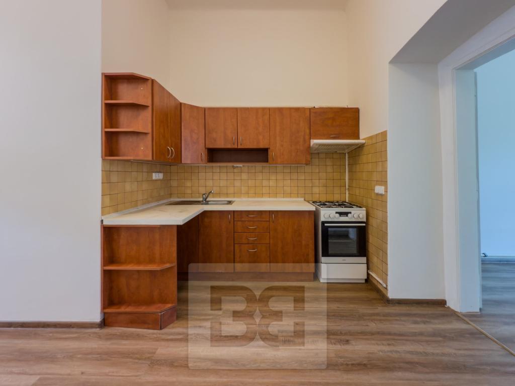 Pronájem bytu 1+1 40 m2