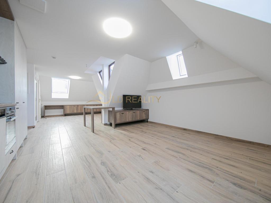 Pronájem bytu 1+kk 40 m² - Ansicht 5