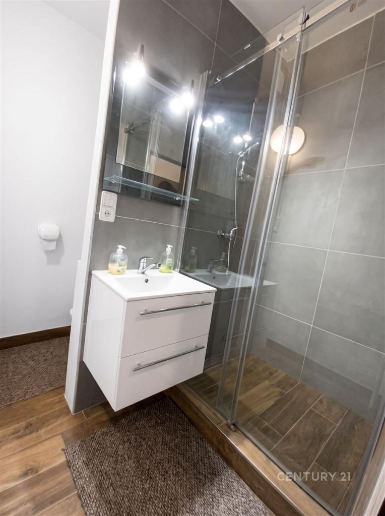 Pronájem bytu 1+kk 28 m2