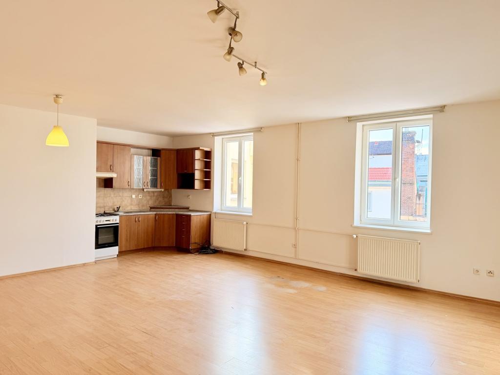 Pronájem bytu 3+1 125 m2
