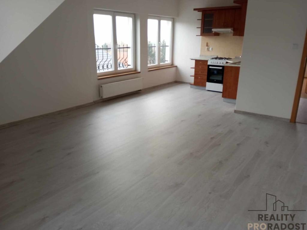 Pronájem bytu 2+kk 64 m2