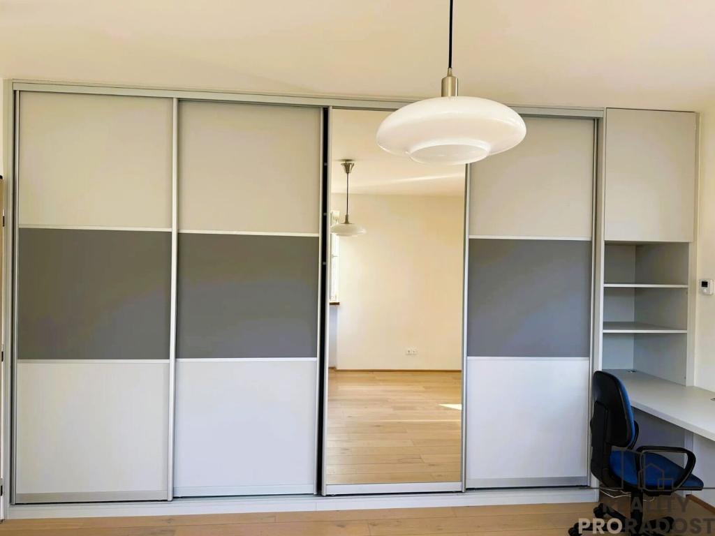 Pronájem bytu 2+1 63 m2
