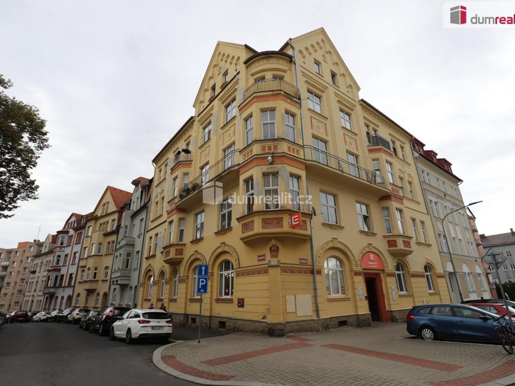 Prodej bytu 3+1 87 m2, Cheb – náhled fotky 24