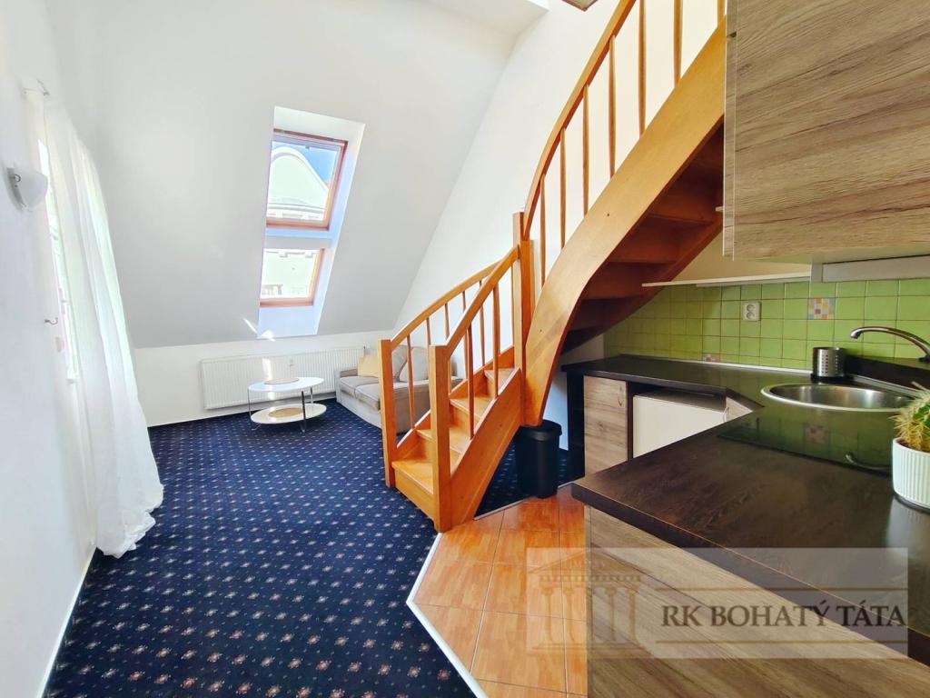 Pronájem bytu 2+kk 44 m2