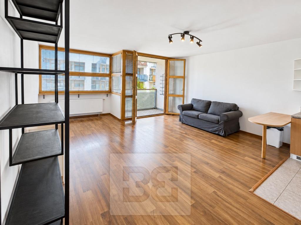 Pronájem bytu 1+kk 43 m2