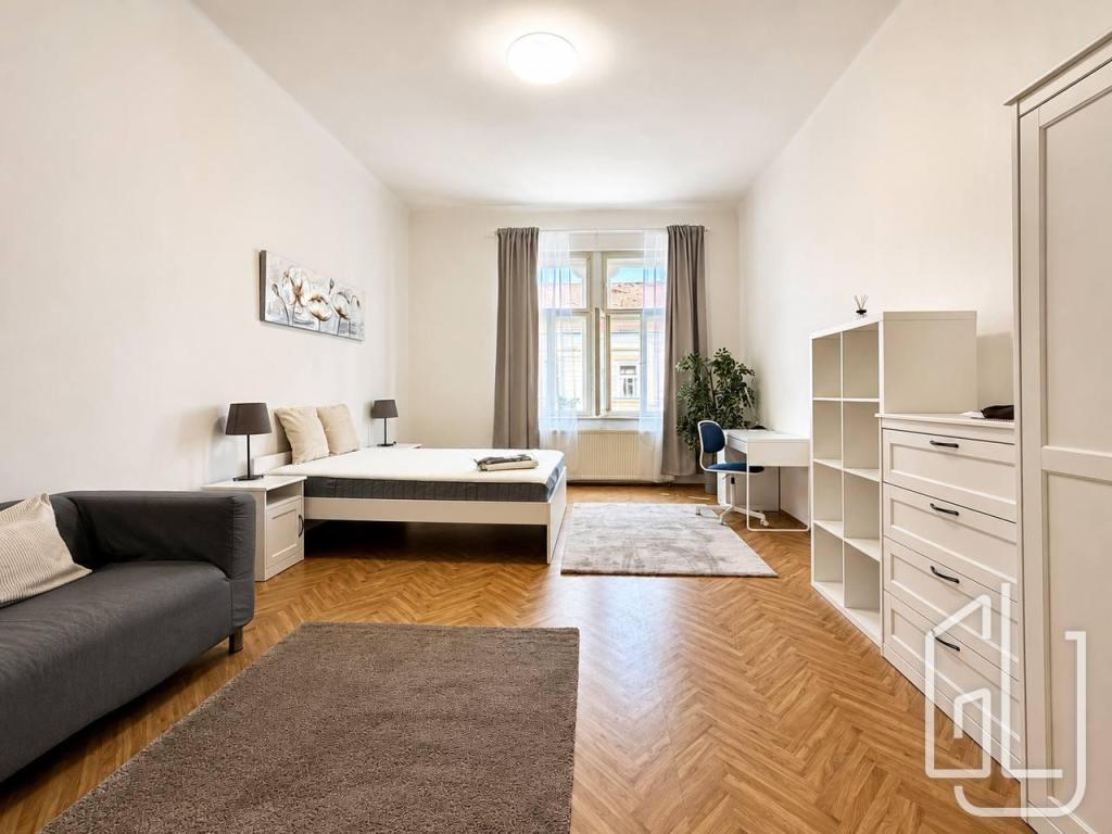 Pronájem bytu 2+1 72 m2