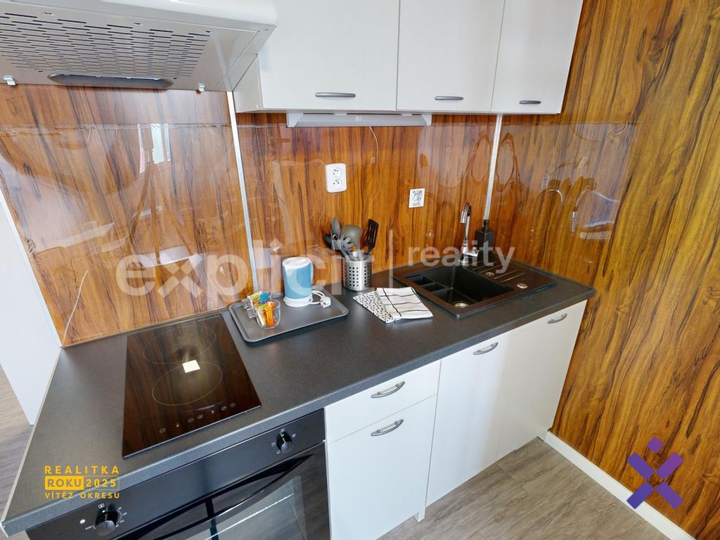 Pronájem bytu 1+kk 37 m2