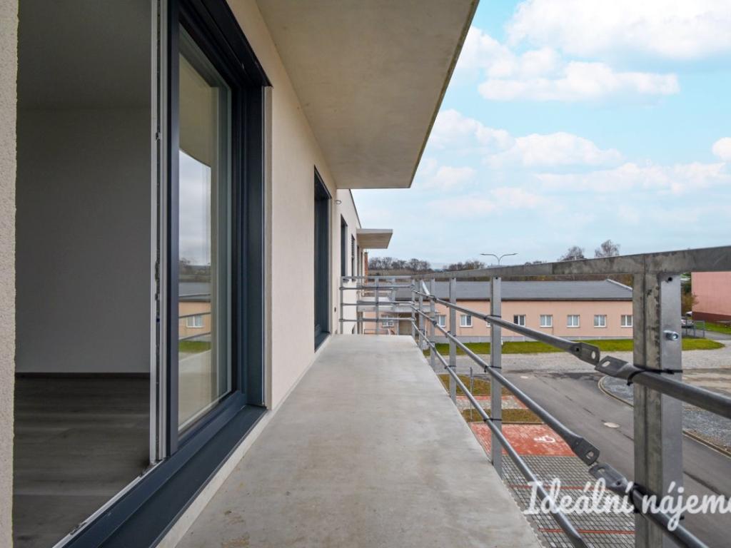 Pronájem bytu 3+kk 71 m2, Dobřany – náhled fotky 15