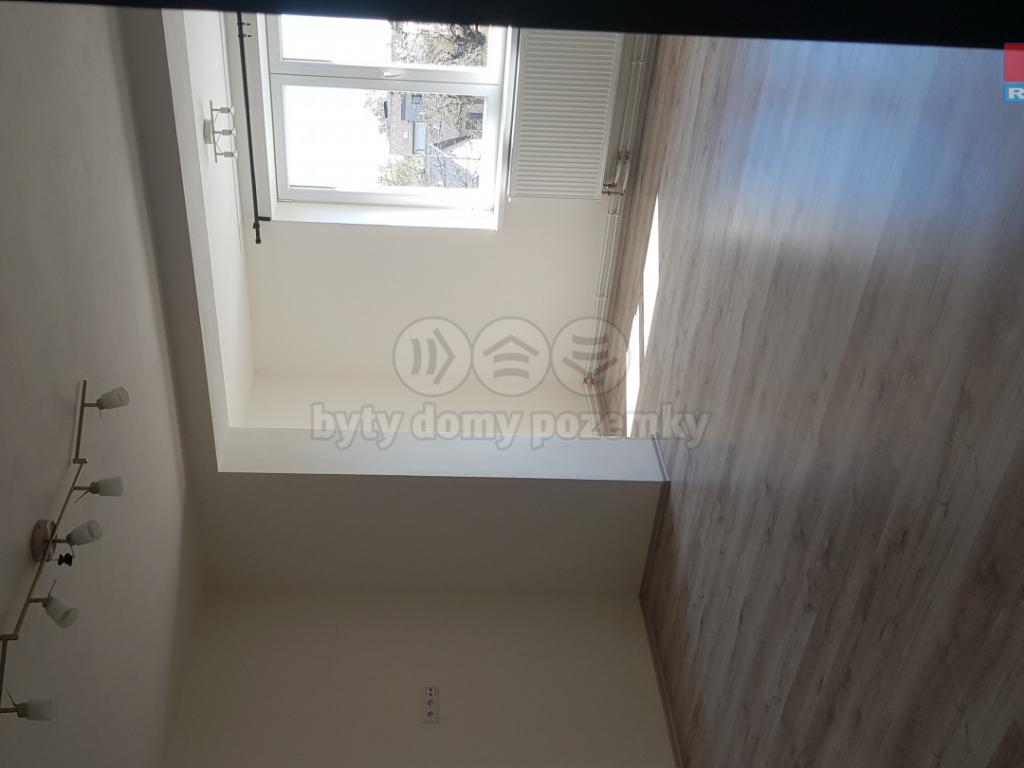 Pronajem bytu 2+kk 50 m2