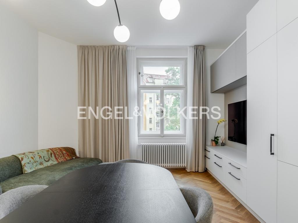 Pronájem bytu 2+kk 60 m2