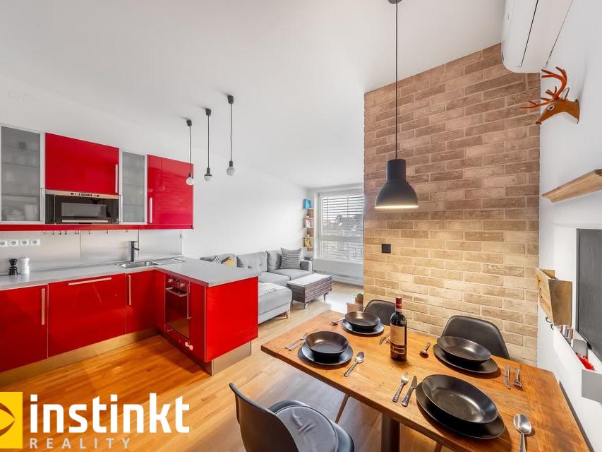 Pronájem bytu 3+kk 67 m2