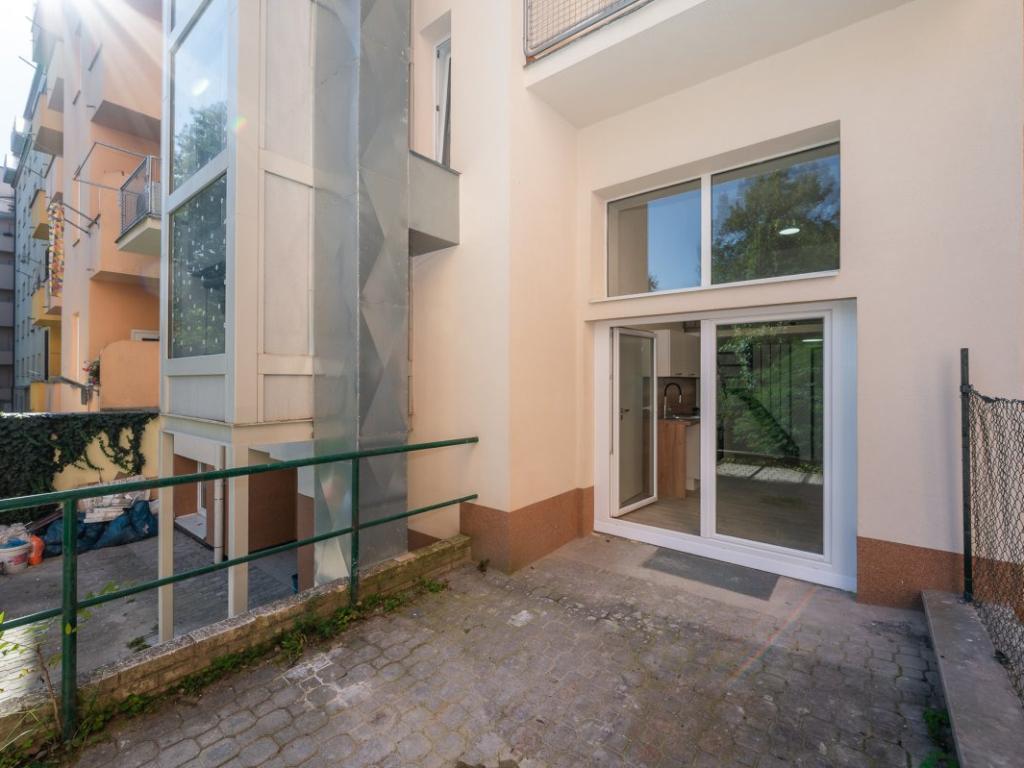 Pronájem bytu 1+kk 22 m2, Brno – náhled fotky 11