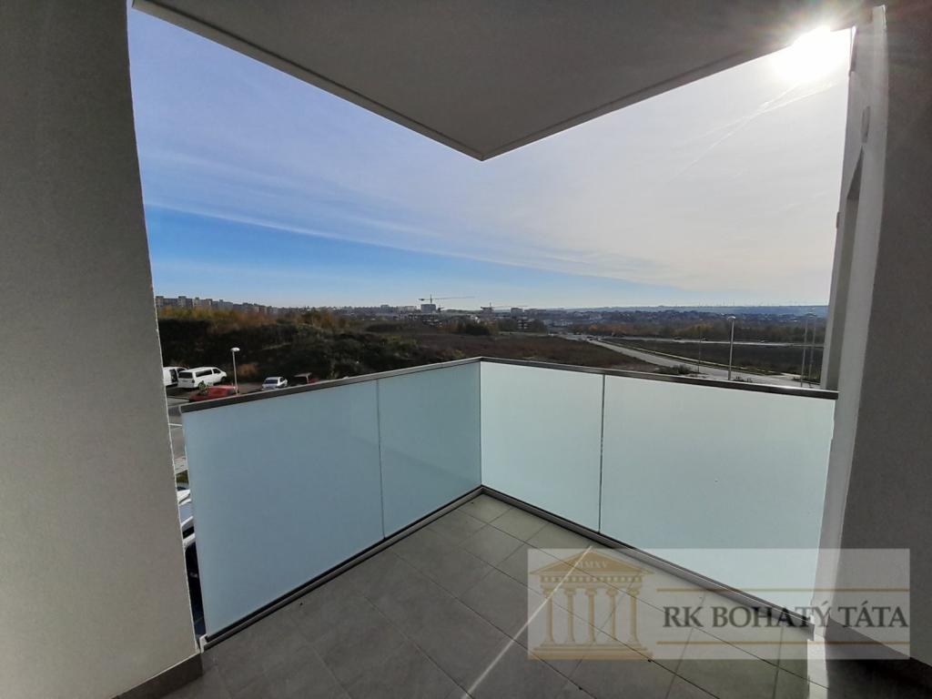Pronájem bytu 2+kk 62 m2