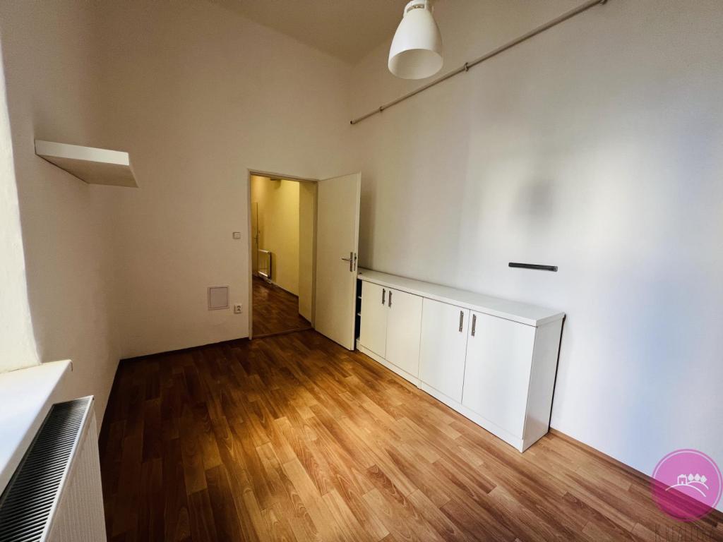 Pronájem bytu 2+1 90 m2