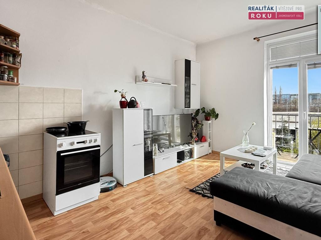 Pronájem bytu 2+kk 63 m2