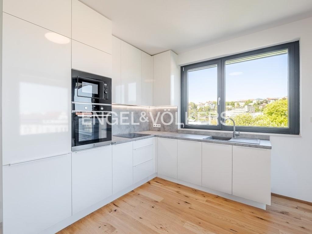 Pronájem bytu 2+kk 52 m2