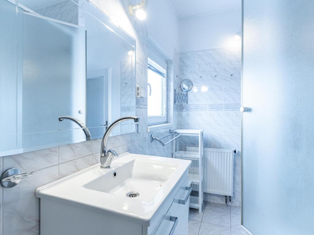 Pronájem domu 110 m2, Čisovice – náhled fotky 13