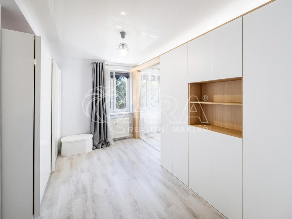 Prodej bytu 2+1 56 m2, Praha – náhled fotky 9