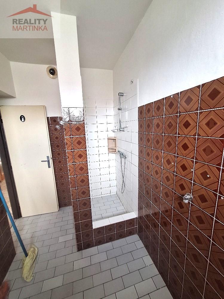Listing 3