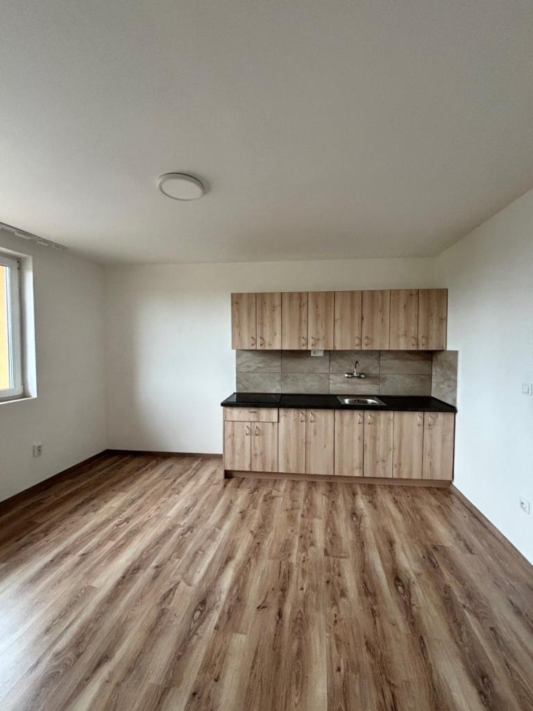 Pronájem bytu 2+kk 40 m2