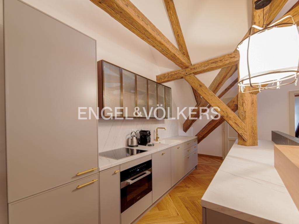 Pronájem bytu 2+kk 128 m2