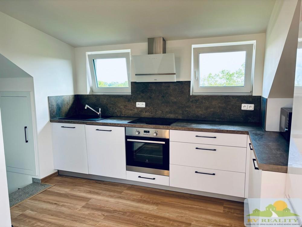 Pronájem bytu 1+kk 60 m2