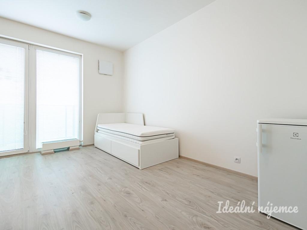 Pronájem bytu 1+kk 33 m2