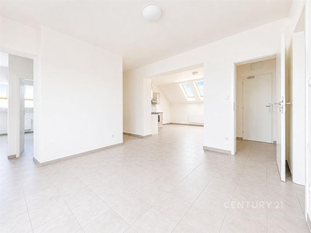Pronájem bytu 3+kk 105 m2