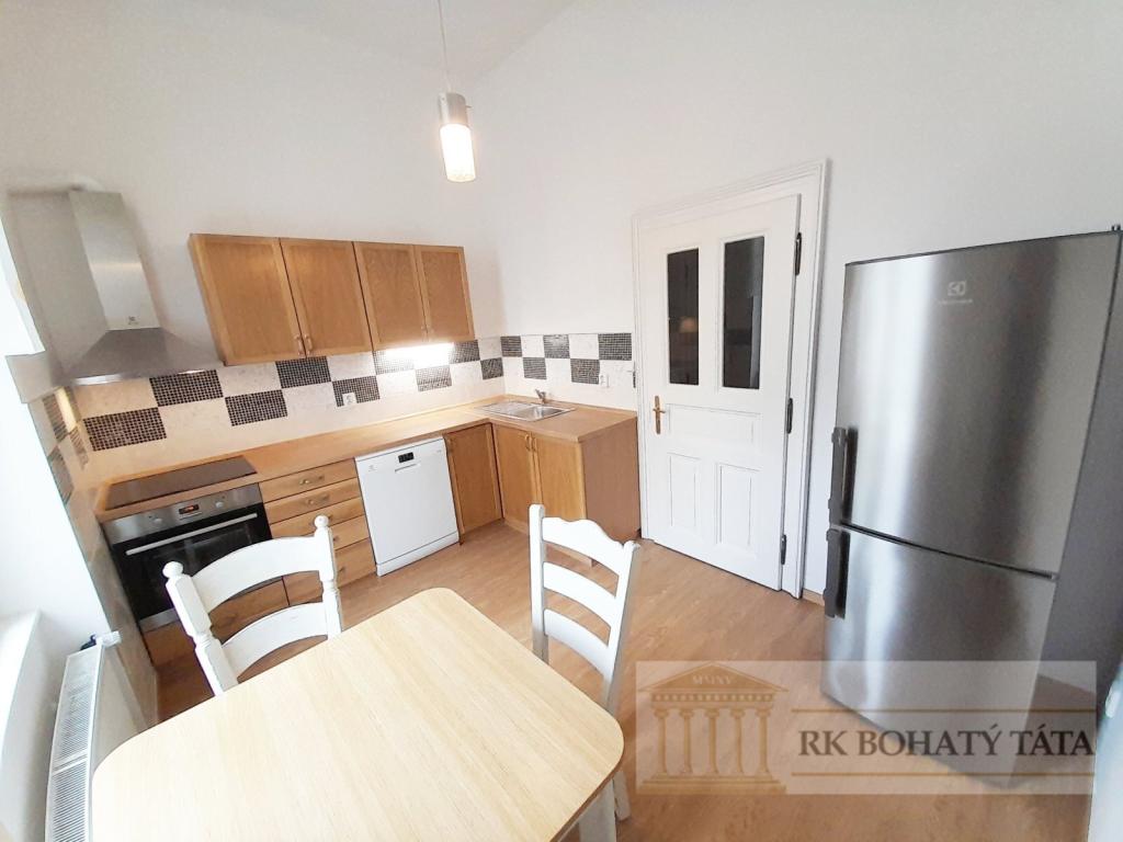 Pronájem bytu 2+1 65 m2