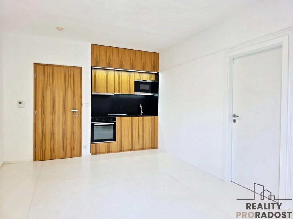 Pronájem bytu 2+kk 49 m2