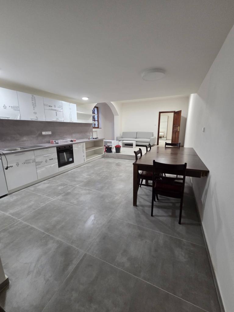 Pronájem bytu 2+kk 78 m2