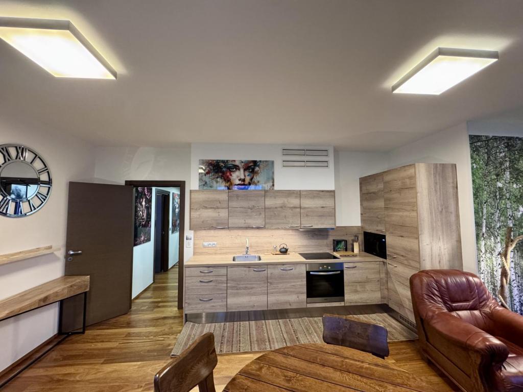 Pronájem bytu 2+kk 72 m2, Praha – náhled fotky 7