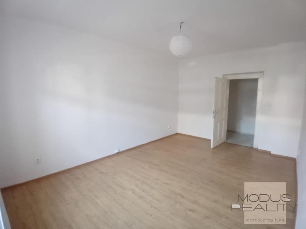 Pronájem bytu 2+1 66 m2