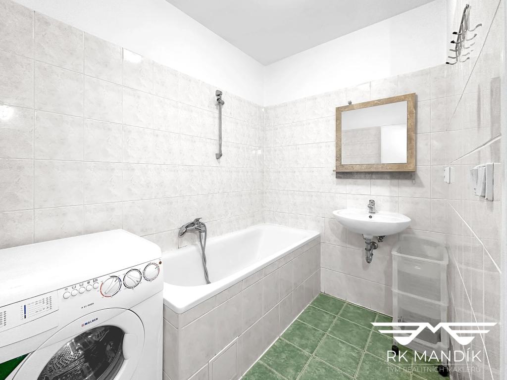 Pronájem bytu 1+kk 28 m2